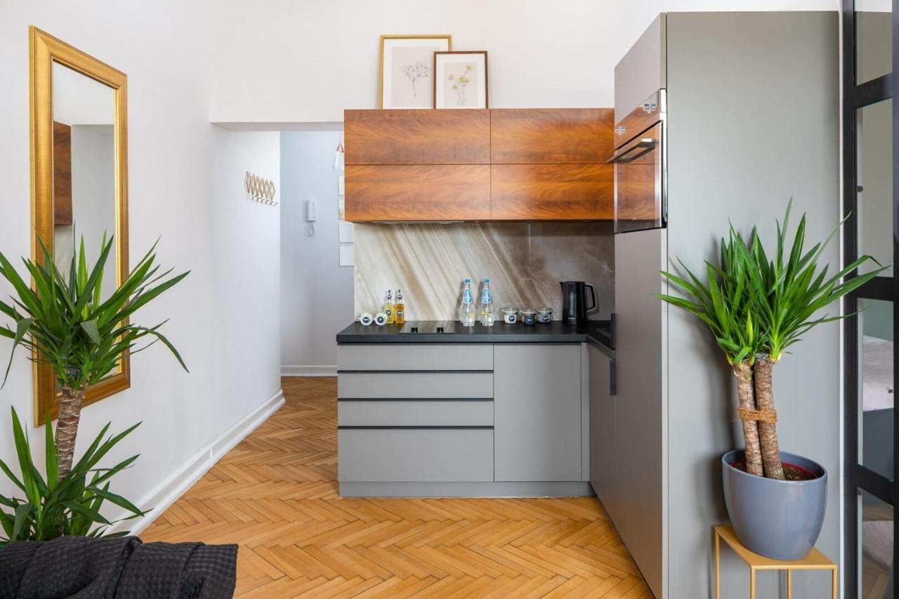 Rent Like Home - Wilcza 58 Warsaw Exterior photo
